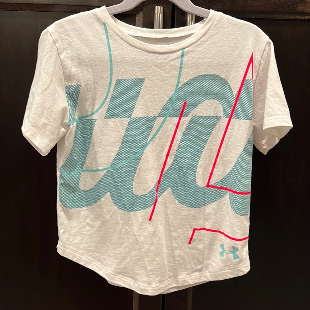 Under armour girls T-shirt size youth small